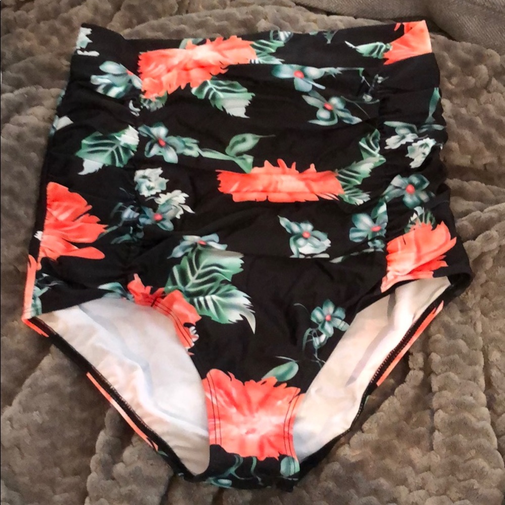 High waist bikini bottoms